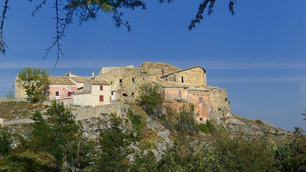 La Maison De Marie-Jeanne - Le Rocher D'Ongles Εξωτερικό φωτογραφία